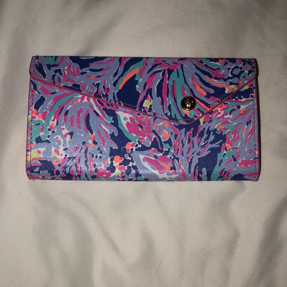 LILY PULITZER WALLET